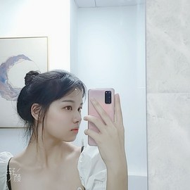 嘿暂离主播照片