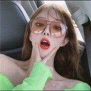 彝族歌王主播照片