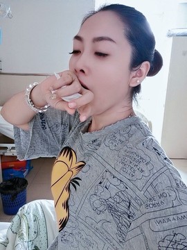 🎵家中有事休主播照片