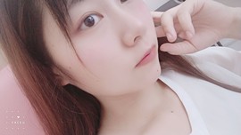 白休息中主播照片