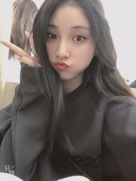 胖鑫不胖主播照片