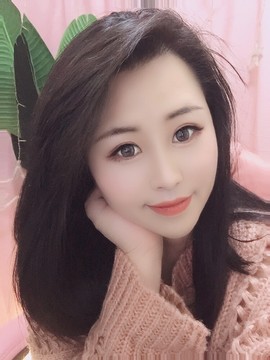 梨莎挺住啊主播照片