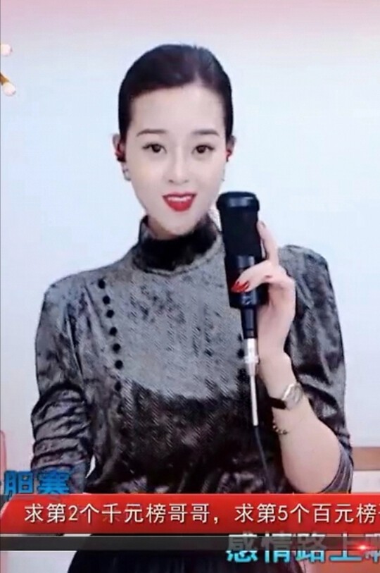 281888@的图片