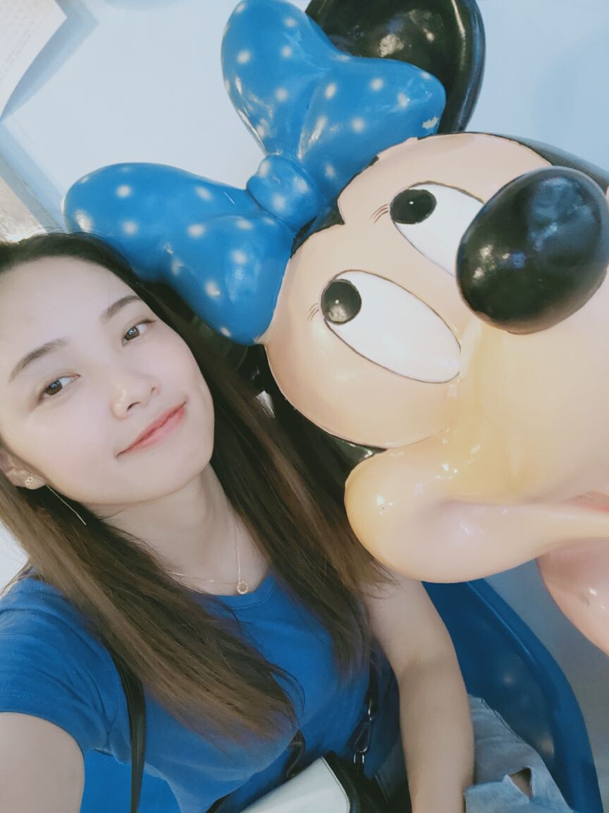 L川妹儿的主播照片