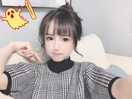 小小凡👑爱唱歌🎤主播照片