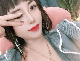 梨莎挺住啊主播照片