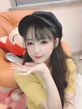 小小凡🎤（8点播）主播照片