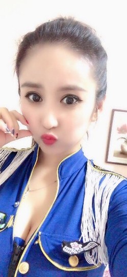 游戏人生主播照片