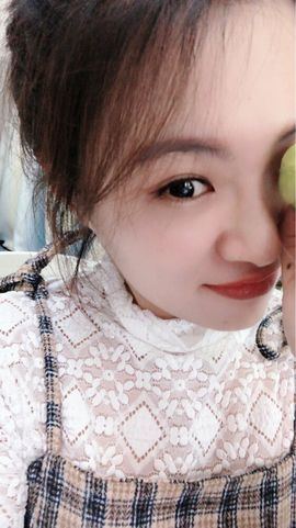 唯爱🌺小艾主播照片