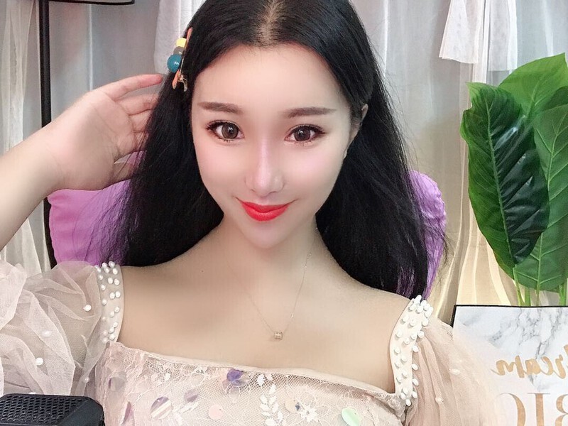 小子沫sweet的主播海报