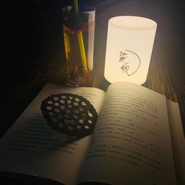 1554611743主播照片