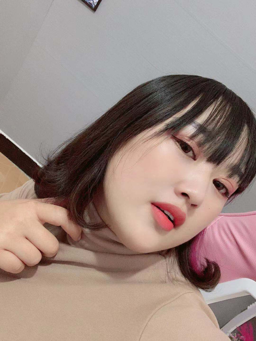 肉肉的瑾沫💃的图片