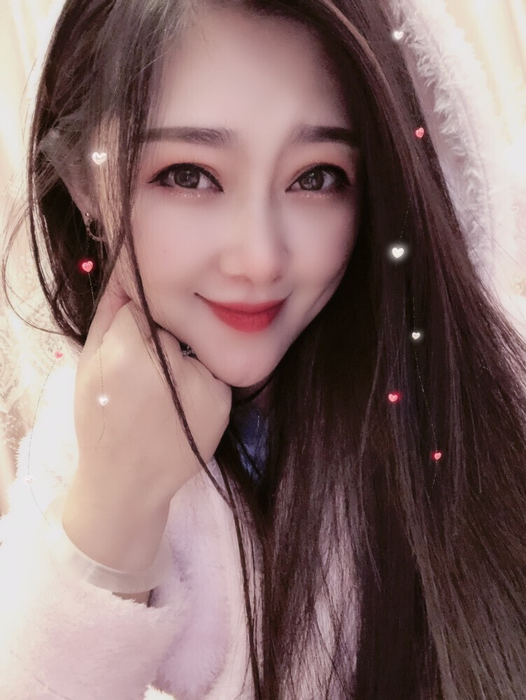 牛轉乾坤花小豬的主播照片