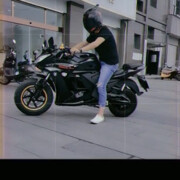 蔚风j