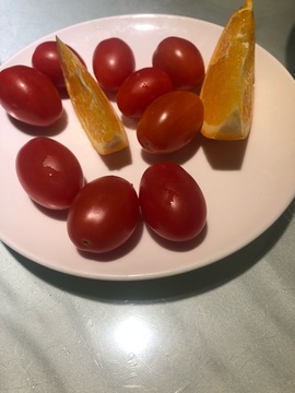 小艾回湖北不定时播主播照片