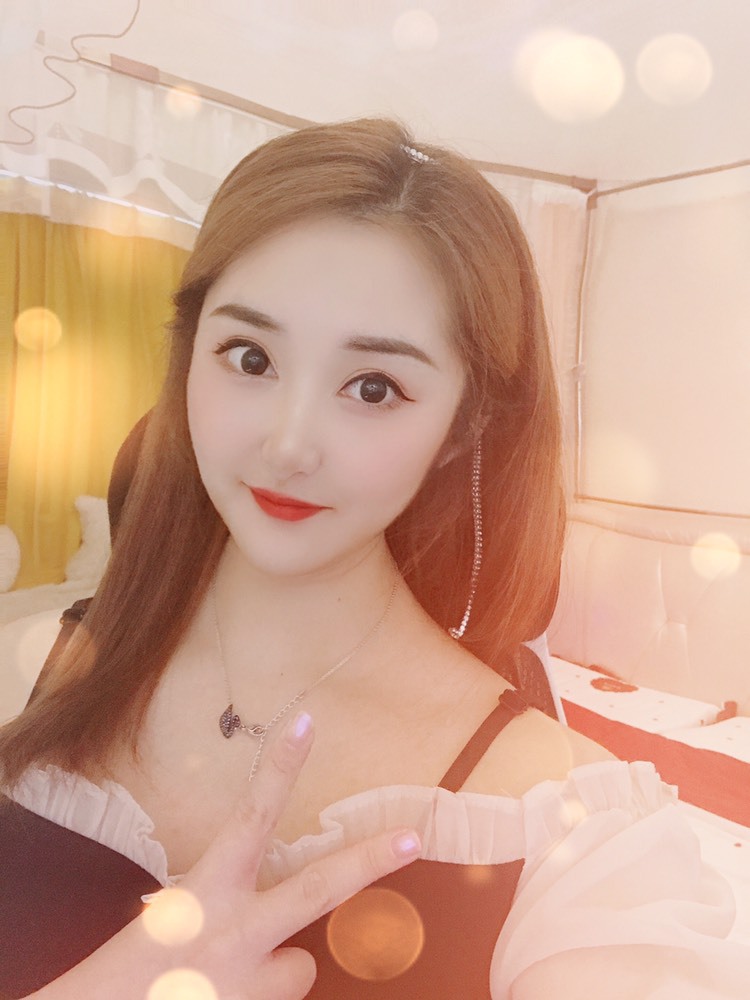 丫总❤言言的图片