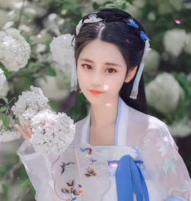 Sevenღ静静陪你主播照片
