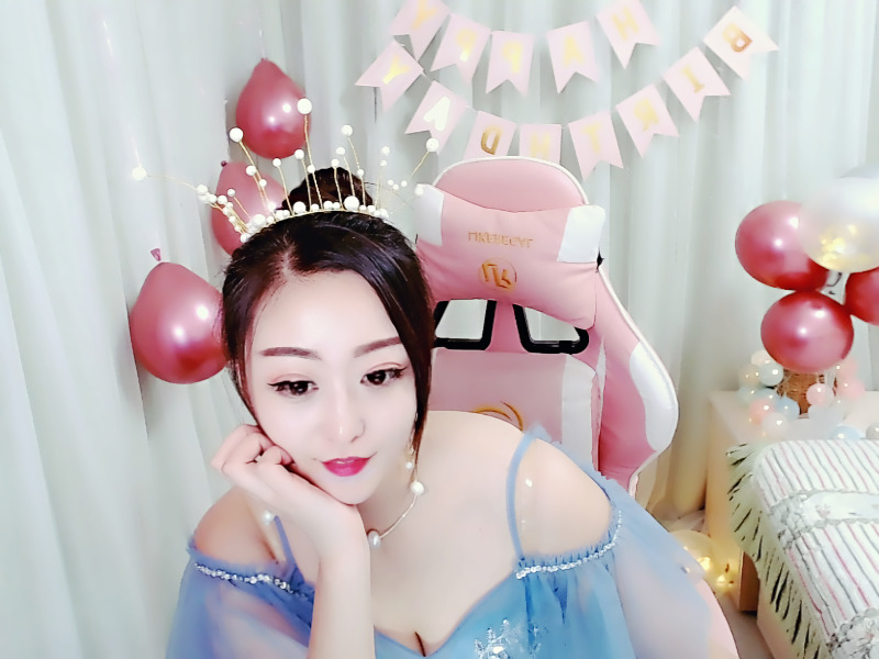 ♥陌晗♥安安静静主播照片