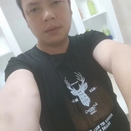 墨守下凡🈚人身主播照片