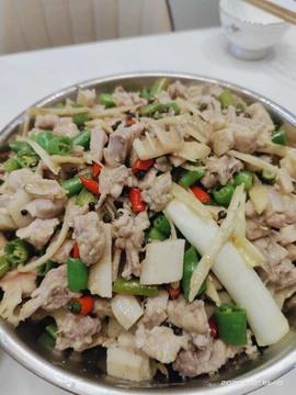 凑美没人爱主播照片
