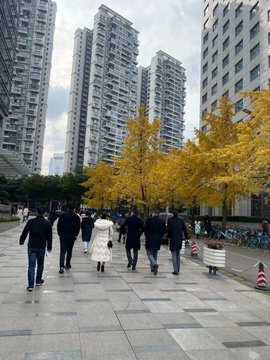 დ释怀დ主播照片