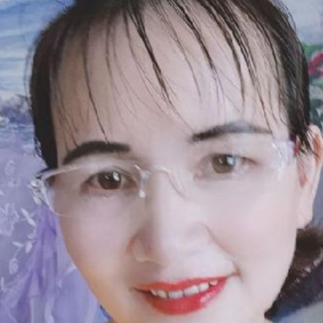东南凤的主播照片