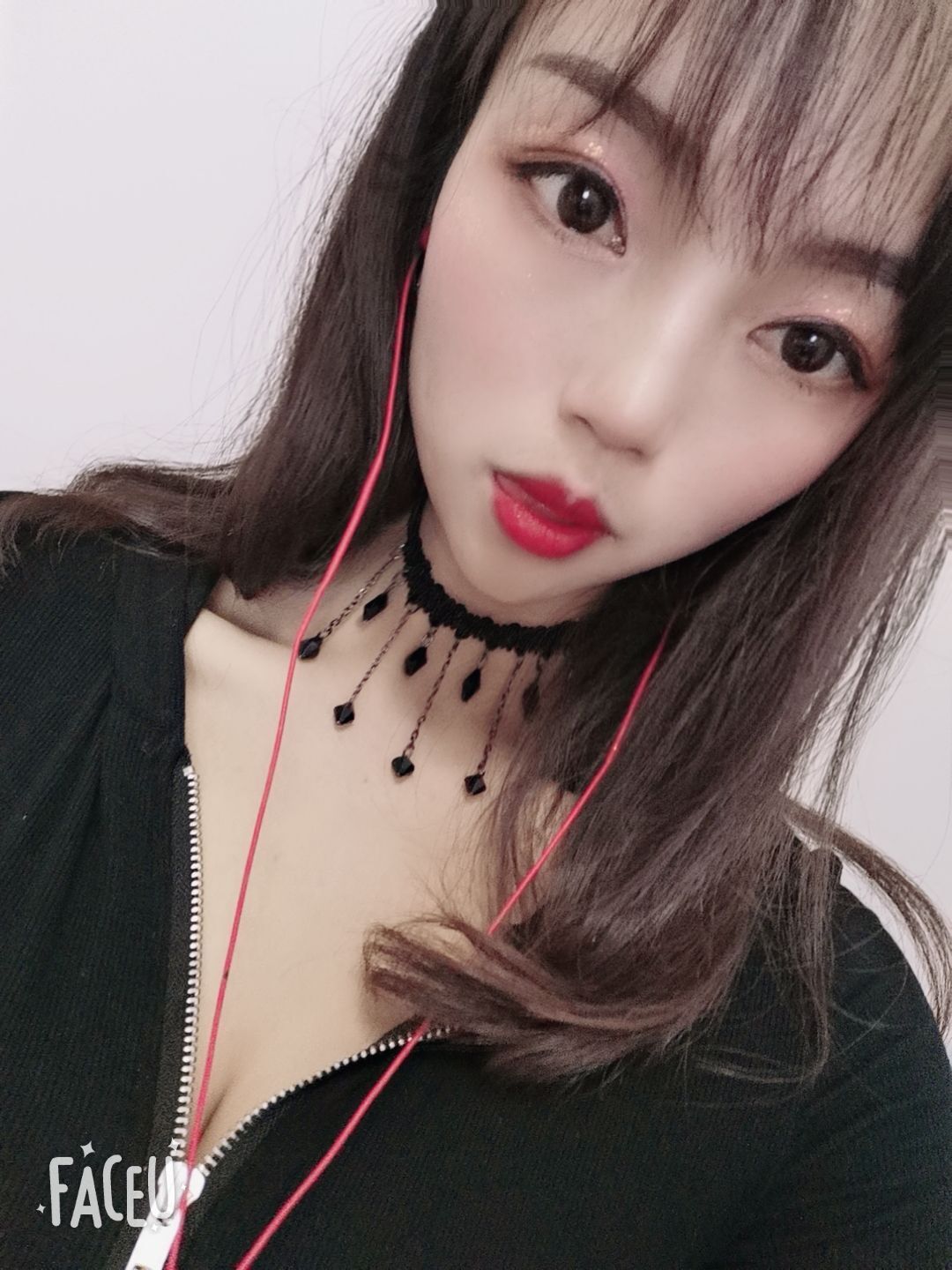 逗比婷兒的主播照片