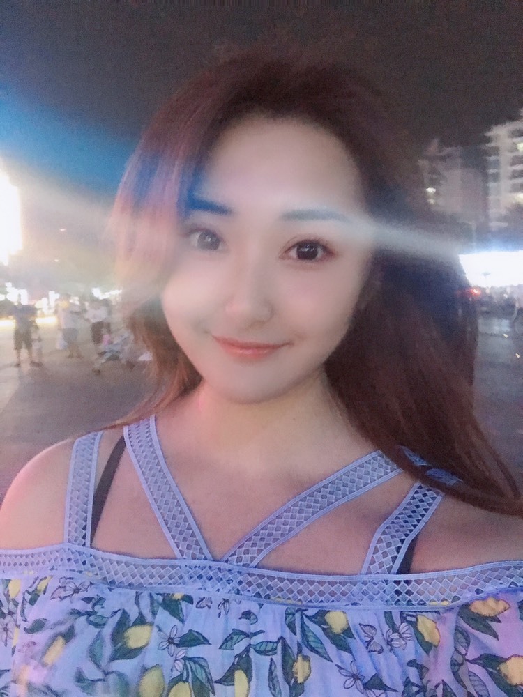 丫总❤言言的图片
