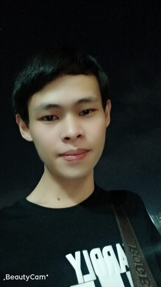 雨閣汽貿(mào)?李先生.的主播照片