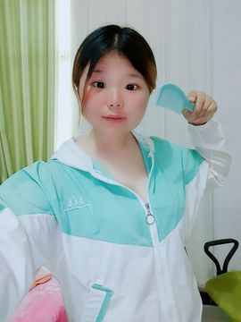 婷妹外卖小姐姐的图片