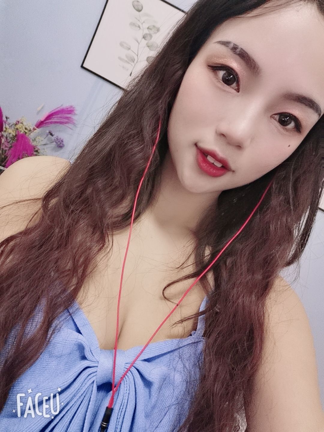 逗比婷兒的主播照片