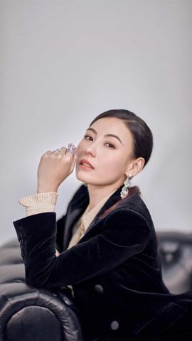 不协调的雪主播照片