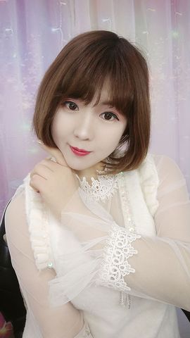 小丫头不听话主播照片
