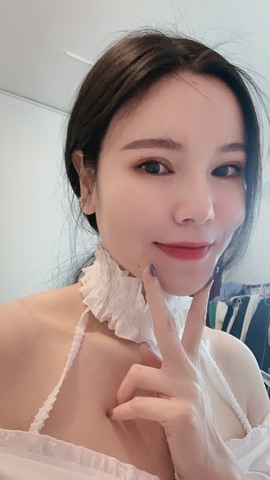 是不是蛋糕主播照片