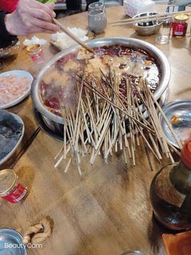 凑美没人爱主播照片