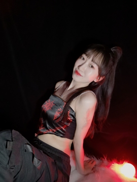 ღ瑋玮主播照片