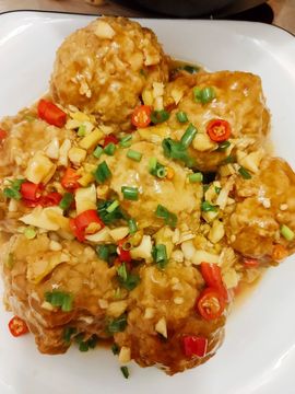 素雅依依暂休主播照片