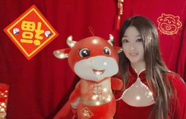 蓝小莓小朋友主播照片