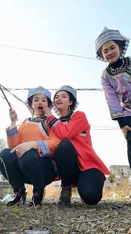 艾尚颖主播照片