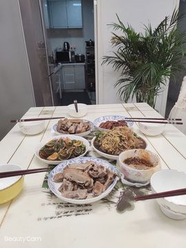 凑美没人爱主播照片
