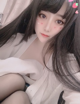 小小西521主播照片