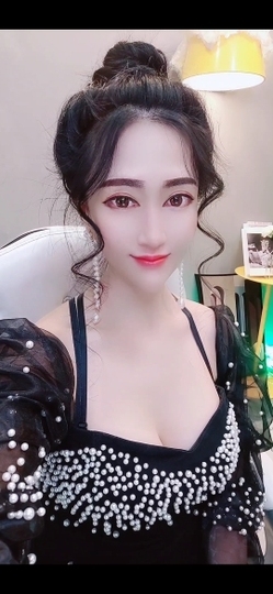 清新🍀靓丽主播照片