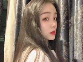 小阿月会唱歌主播照片