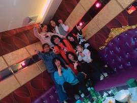 竹叶卿主播照片