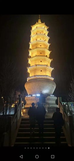 m青青子衿主播照片