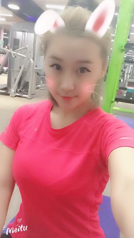 牙牙乐金牌代理秒反点主播照片