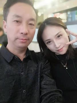 老顽童老韩主播照片