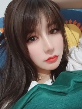 曼曼🌙暂停直播主播照片