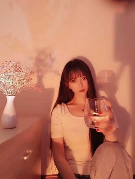 ★︶瑾萱、晚上见主播照片