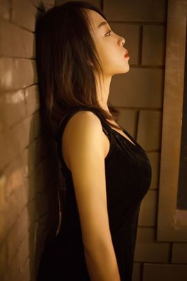 如嫣休休休主播照片